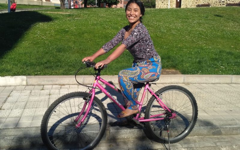 Bicicleta cedida a Jessica de Guatemala